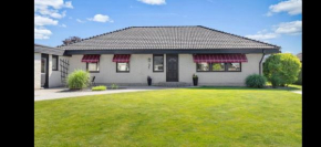 Ferienhaus Kronenpark, Angelcamp mit Angelboot, Kanus, Fahrräder, Jakuzzi, uvm. in Bromölla